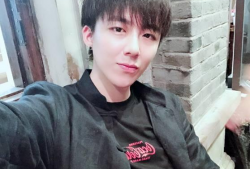 抖音吃瓜在线观看爆料,在线观看爆料，揭秘娱乐圈幕后真相